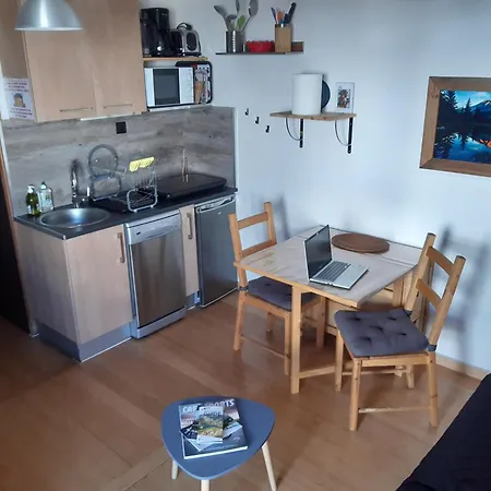 Cosy Wifi Centre Apartman *